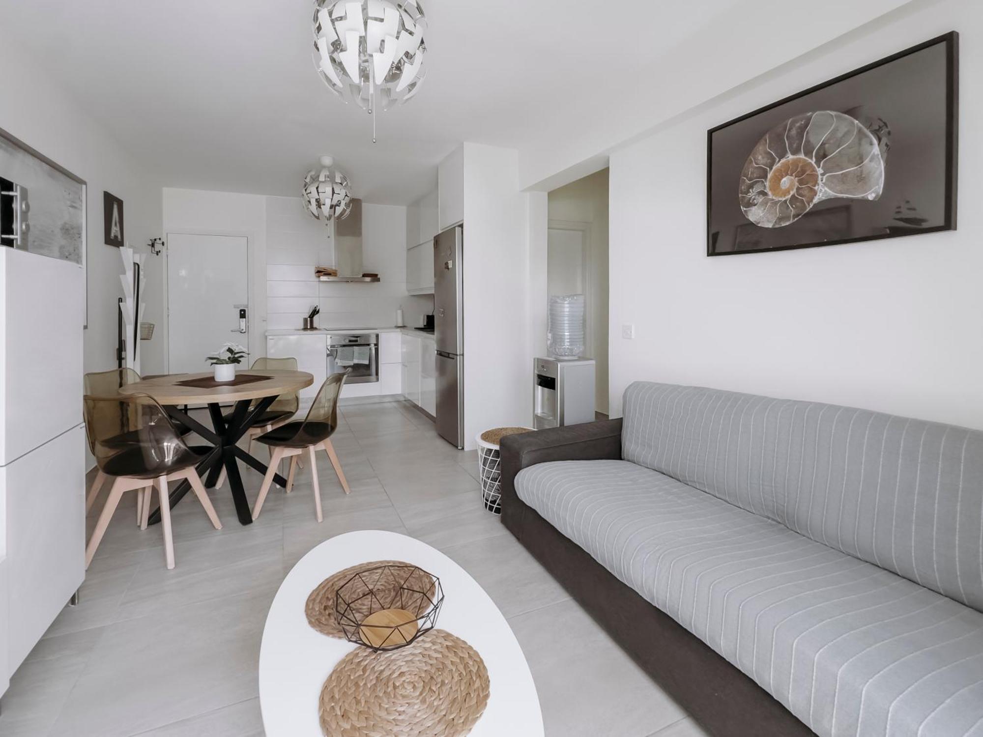Viking Family Superior Lux Apartman Ajía Nápa Kültér fotó